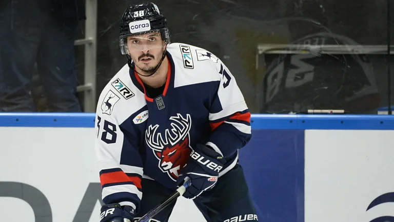 «Торпедо» рассматривают варианты обмена Никиты Тертышного