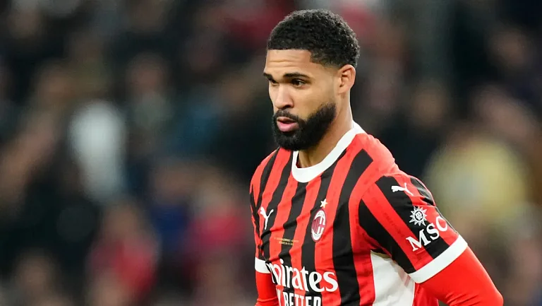 Лофтус-Чик рискует потерять место в стартовом составе «Милана»