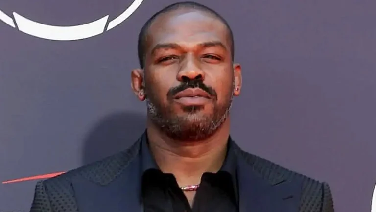 Экс-чемпион Джон Джонс снова заговорил о возвращении в UFC