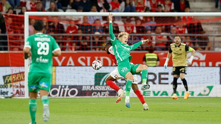 Сьебатшо переходит в «Тондела» из «Реймса» на правах аренды