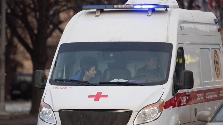 Юный хоккеист сломал позвоночник, ему не оказали нужной помощи