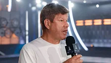 Губерниев о 9 пропущенных шайбах Бобровского: Голова от Трампа не поплыла