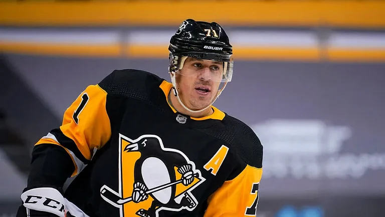 Малкин вышел в лидеры гонки ассистентов НХЛ наряду с Макдэвидом