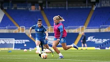 «Бристоль Сити» подписал контракт с Джеммой Лоули