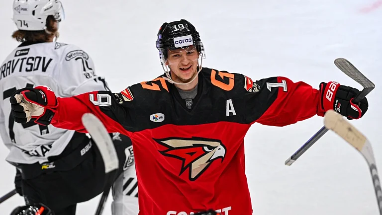 «Металлург» подписал контракт с Владимиром Ткачёвым на два года