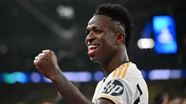 Анчелотти раскрыл детали разговора с Винисиусом после «эль класико»