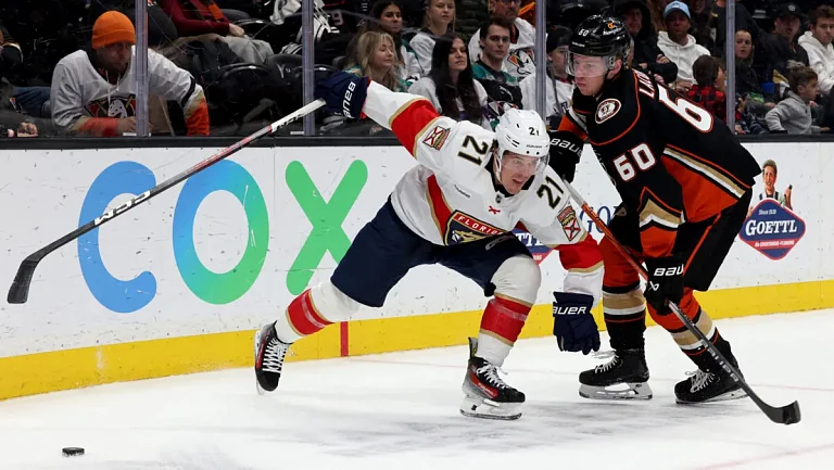 «Анахайм» обыграл «Флориду» по буллитам в матче НХЛ