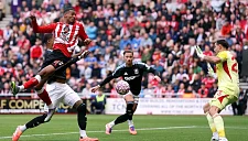 Крис Саттон раскритиковал Руфса за гол в матче с «Астон Вилла»