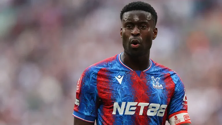 «Кристал Пэлас» установил сроки для возможных уходов Эзе и Гехи