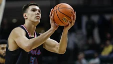 Российский центровой Владислав Голдин дебютировал в NBA в  матче за «Майами»