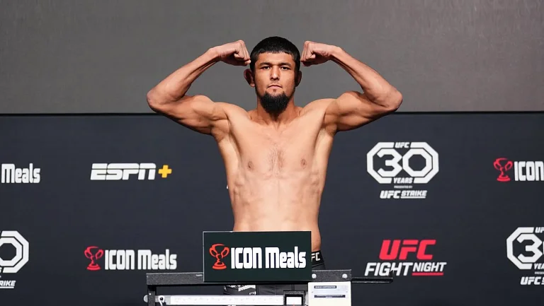 Рузибоев обвинил Баттла в срыве боя UFC 319