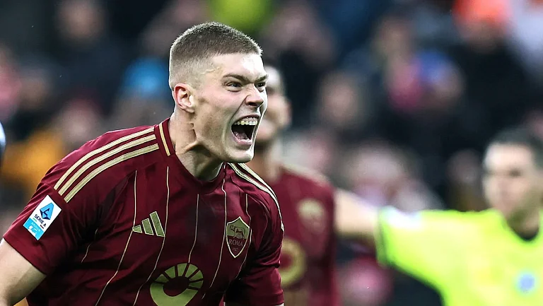 «Бешикташ» вновь хочет подписать Довбика из «Ромы»