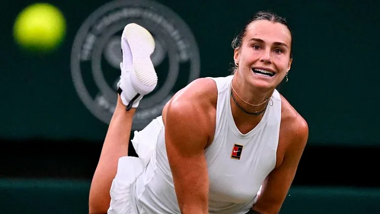 Соболенко назвала легендарных теннисисток, с которыми хотела бы сыграть в паре