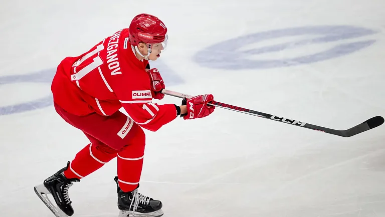 Нападающий «Спартака» Егор Чезганов отправился покорять Китай