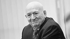 Владимир Путин прислал венок на церемонию прощания с Никитой Симоняном
