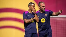 Флик: «Рад возвращению Тиаго в Барселону — молодёжь слушает его внимательно»