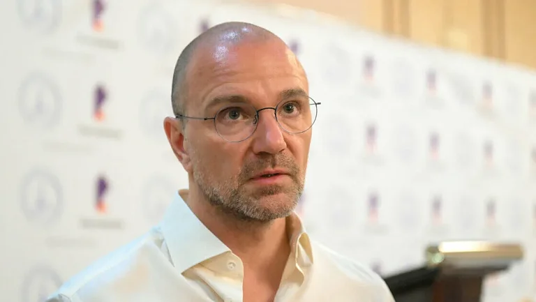 Сихарулидзе раскрыл, грозит ли Гуменнику проблема с визой перед Олимпиадой-2026