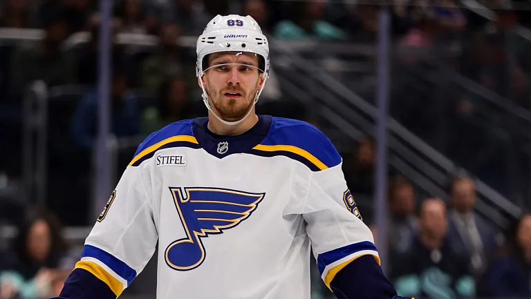 Павел Бучневич достиг отметки в 22 очка за сезон в НХЛ