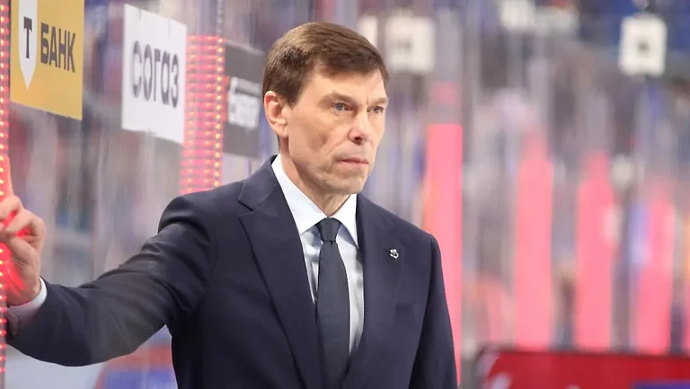 Алексей Кудашов покинул пост главного тренера московского «Динамо» в КХЛ