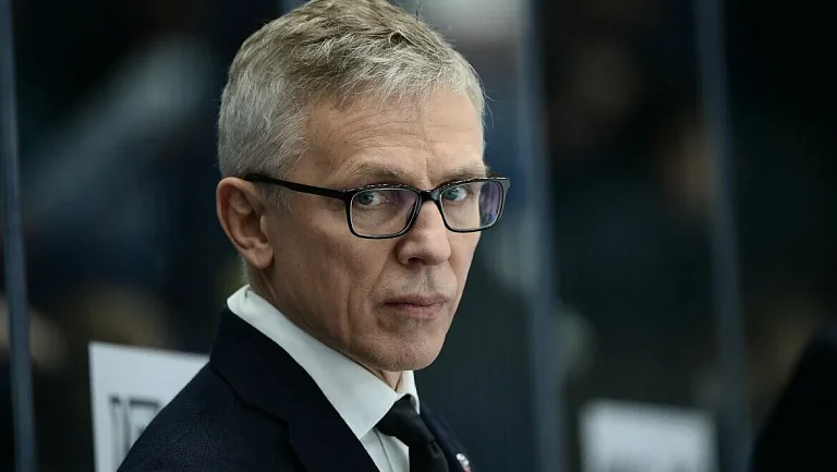 Рыбин прокомментировал слухи об отставке Ларионова из СКА