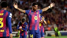 «Барселона» Флика разгромила «Олимпиакос» в Лиге Чемпионов