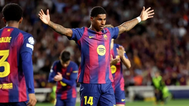 «Барселона» Флика разгромила «Олимпиакос» в Лиге Чемпионов