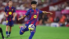 Флик высоко оценил дебют 17-летнего Дро в «Барселоне»