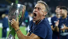 Луис Энрике признан лучшим тренером года по версии Globe Soccer Awards