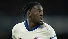 Дисаси может уйти из «Челси» только полноценным трансфером