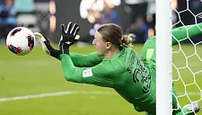 Экс-тренер «Краснодара» объяснил, как Сафонов мог играть со сломанной рукой