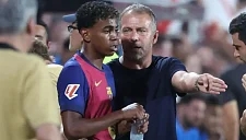 Флик и Ямаль повздорили перед матчем с ПСЖ