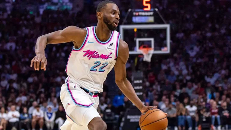 «Лейкерс» рассматривают Уиггинса для усиления команды