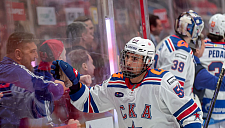 СКА и «Спартак» провели сделку с участием пяти хоккеистов