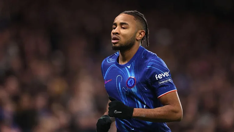 «Байер» может подписать в аренду Нкунку 