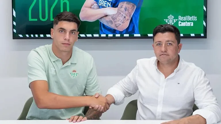 Вратарь Влад-Андрей Рэфэйлэ перешел в «Бетис»