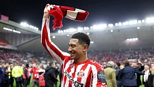 Борьба за Джоба Беллингема: почему «Сандерленд» отклоняет предложение «Боруссии»