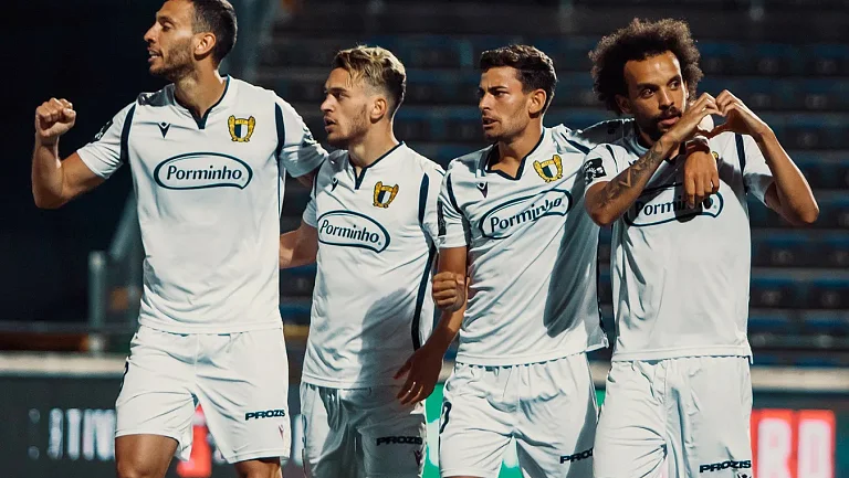 «Каза Пия» и «Фамаликан» сойдутся в битве за очки в Примейре