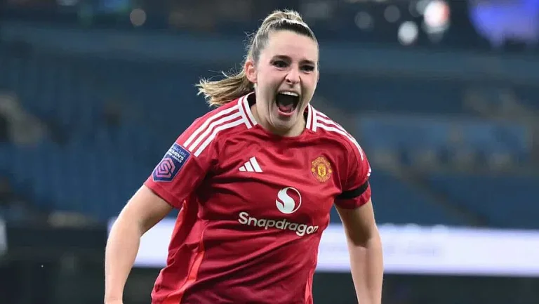 Элла Тун: «Готова стать лидером в Манчестер Юнайтед»