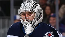 Хеллебайк стал восьмым вратарём — обладателем «Харт Трофи» в истории НХЛ