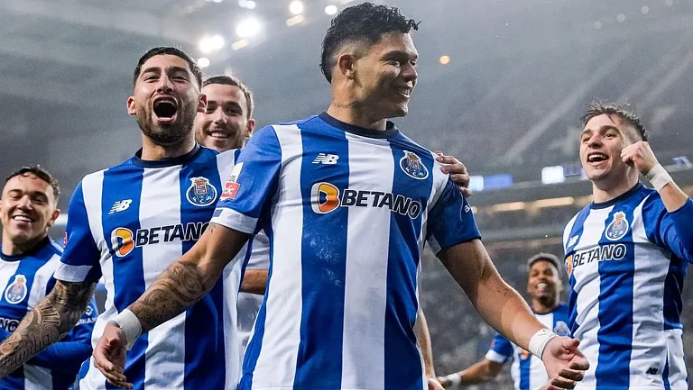 «Порту» стремится продолжить победную серию в матче против «Насьонала»