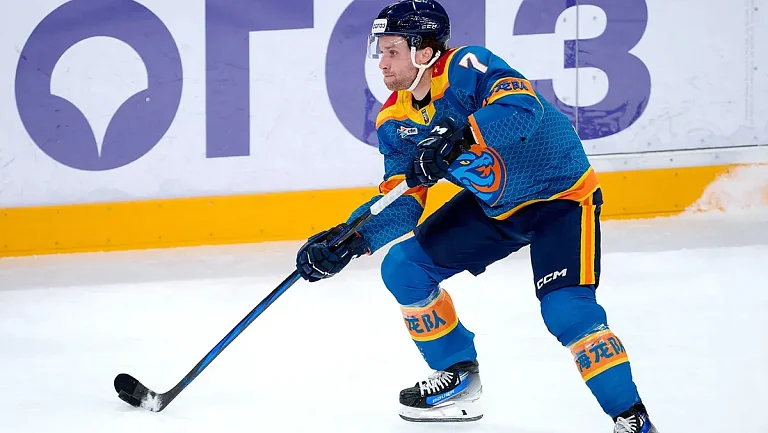 Макс Эллис перешел из «Шанхайских Драконов» в «Сочи» до конца сезона в КХЛ