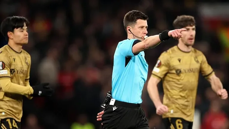 Арбитражный скандал в матче «Манчестер Юнайтед» – «Реал Сосьедад»