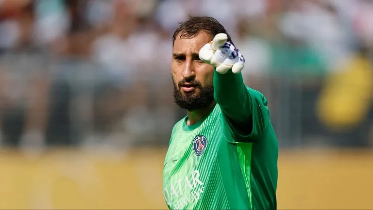 ПСЖ расстался с Доннаруммой после спора о контракте: детали конфликта