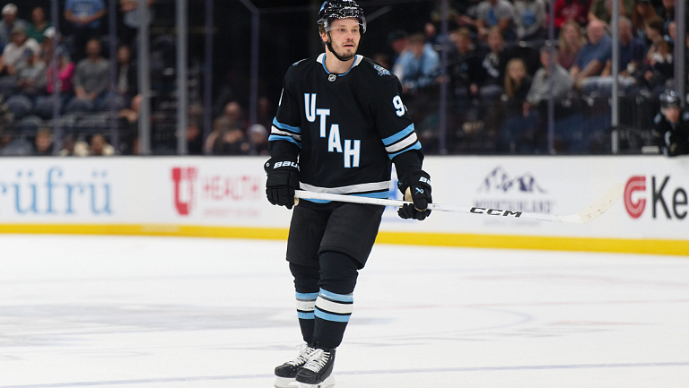 «Юта» разгромила «Айлендерс», Сергачёв набрал три очка