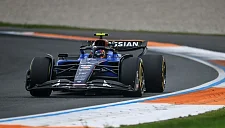 Williams добилась отмены наказания Сайнса после пересмотра эпизода