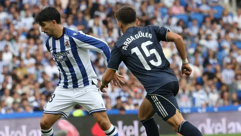 Карлос Солер дебютировал за «Реал Сосьедад» на стадионе «Аноэта»