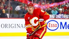 Канадский защитник Тайсон Бэрри завершил карьеру