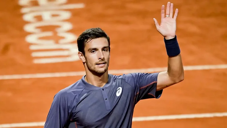 Лоренцо Музетти пробился в четвертьфинал в Чэнджу