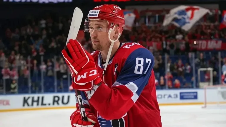 Рафиков поделился ожиданиями от сезона под руководством Хартли

