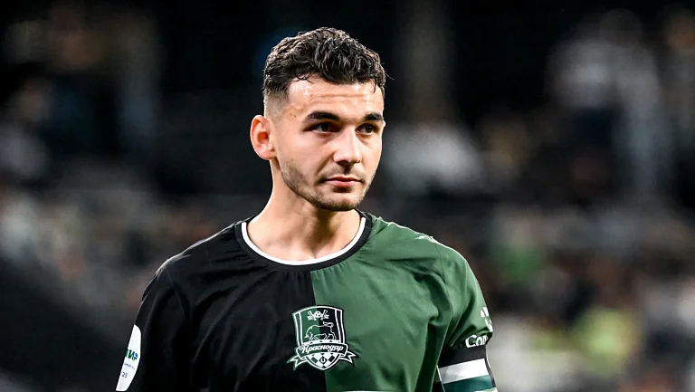 «Саутгемптон» сделал конкретное предложение по трансферу Сперцяна